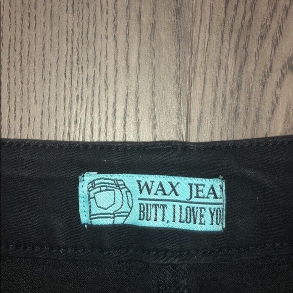 Black jean shorts - Picture 1 of 3